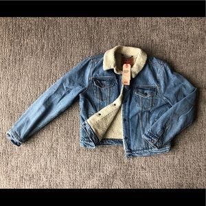 Levi’s Original Sherpa Jacket